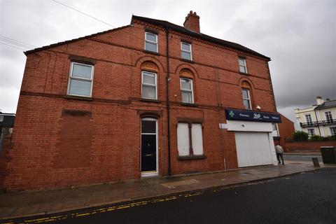 3 bedroom apartment to rent, Kelso Rd, Liverpool