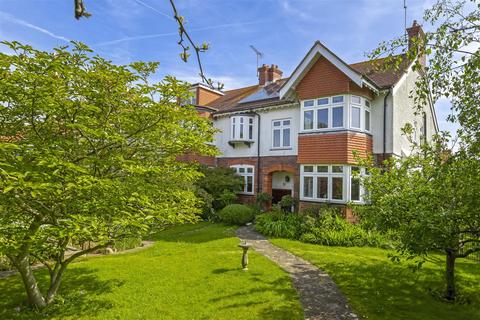 5 bedroom house for sale, Grand Avenue, Worthing