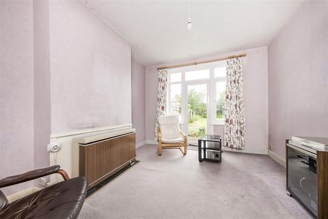 3 bedroom semi-detached house for sale, Worton Gardens, Isleworth