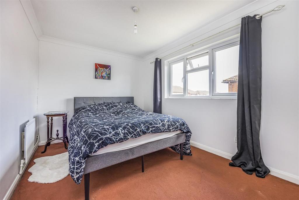 90 Prospect Lane, Havant-Portico Marketing-Sarah Oli