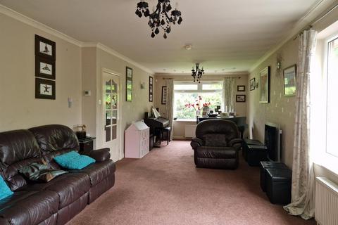 8 bedroom detached bungalow for sale, Weston-Super-Mare BS24