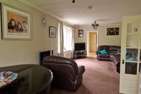 8 bedroom detached bungalow for sale, Weston-Super-Mare BS24