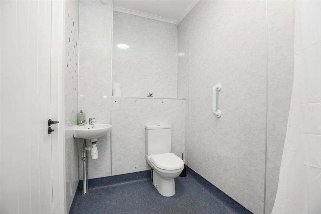 39 Selvage Street12.jpg