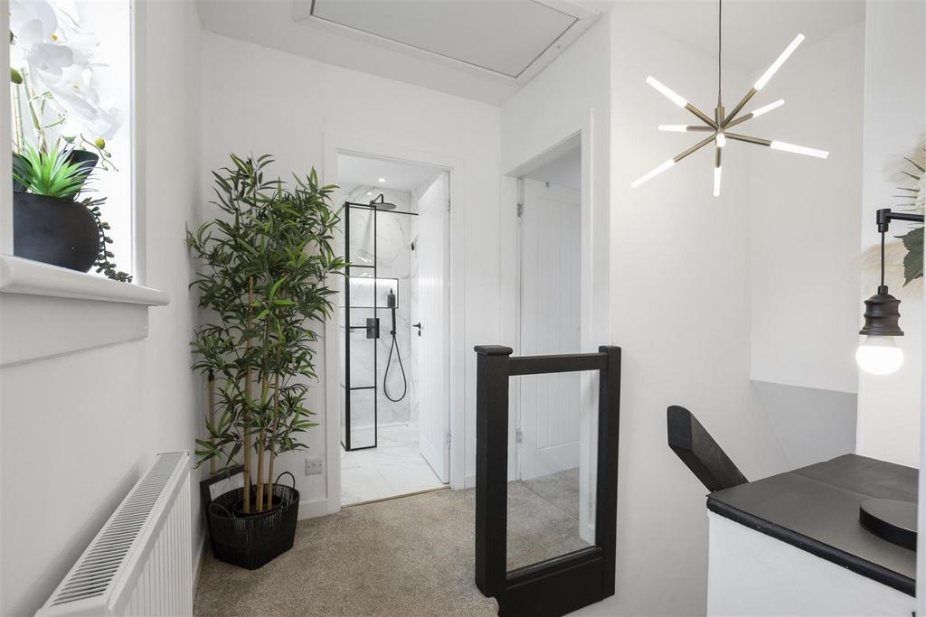39 Selvage Street17.jpg