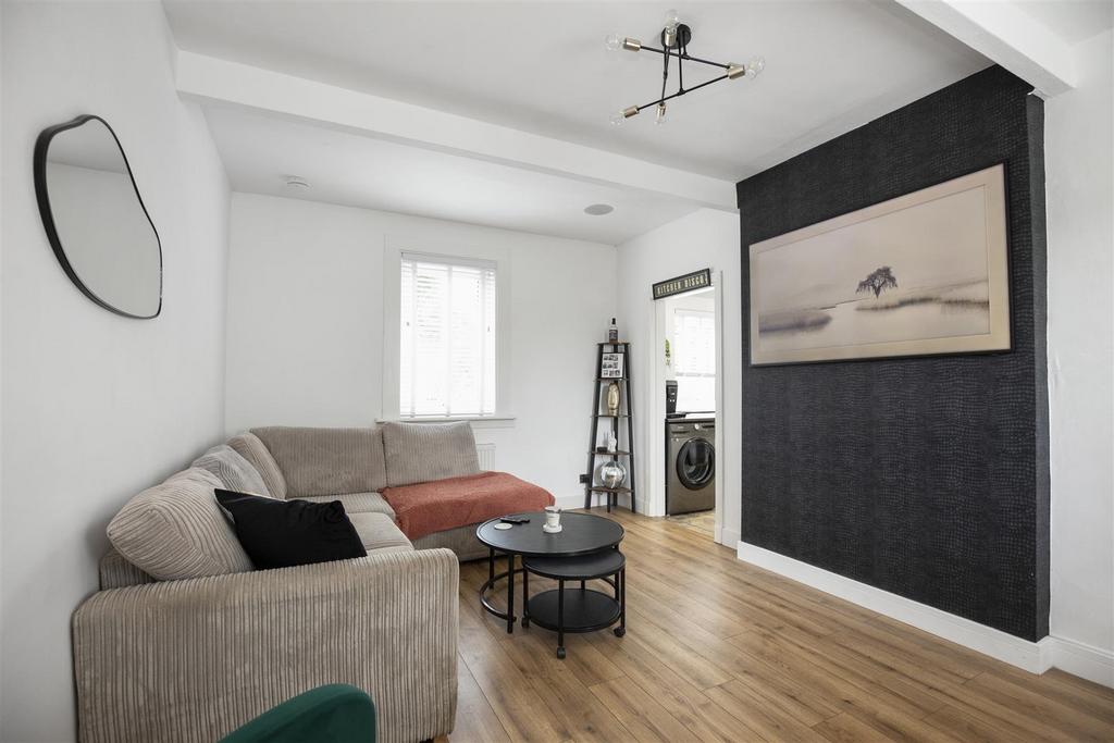 39 Selvage Street5.jpg