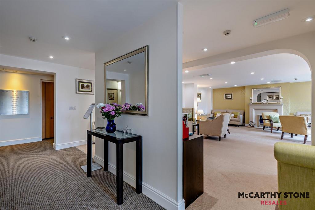 8588215-interior05-800.jpg