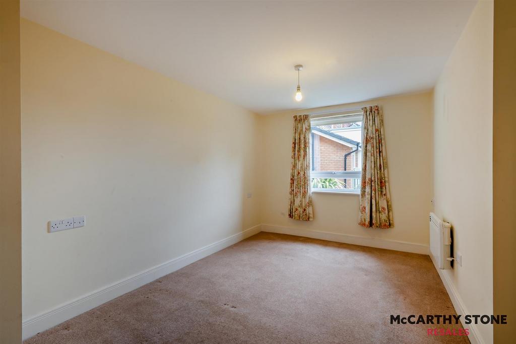 8588215-interior14-800.jpg