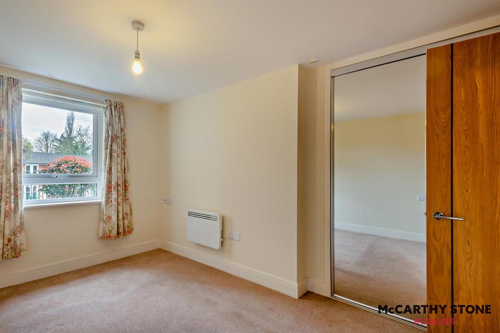 8588215-interior15-800.jpg