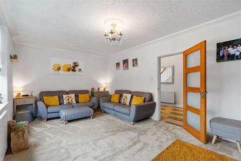 3 bedroom detached house for sale, Nuneaton Road, Bedworth CV12