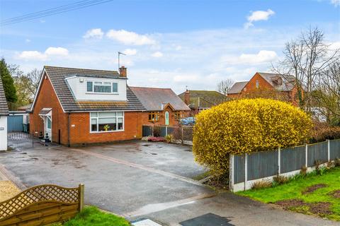 3 bedroom detached house for sale, Nuneaton Road, Bedworth CV12