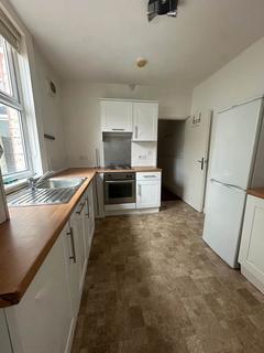 3 bedroom terraced house to rent, Ashbourne Road, Liverpool L17
