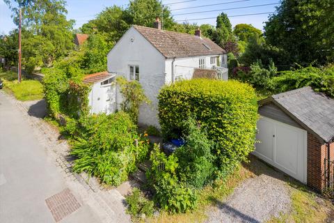 4 bedroom detached house for sale, High Street, Avebury, Marlborough, Wiltshire, SN8