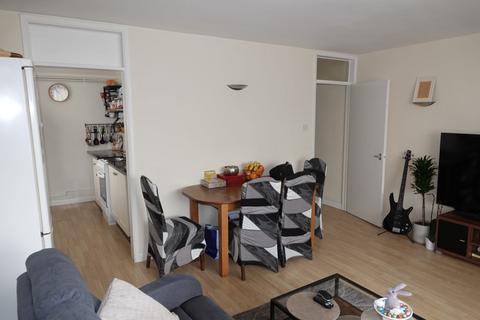 2 bedroom flat for sale, 200 Millbrook Road East, Freemantle, Southampton SO15