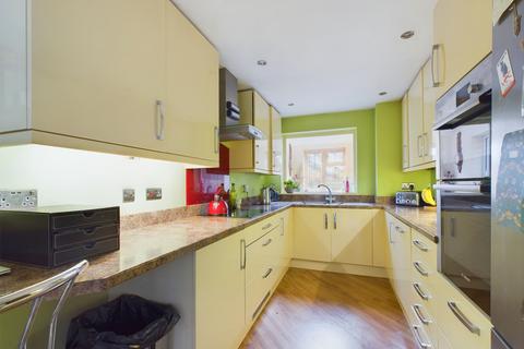 3 bedroom detached house for sale, Camberton Road, Linslade, LU7 2UP