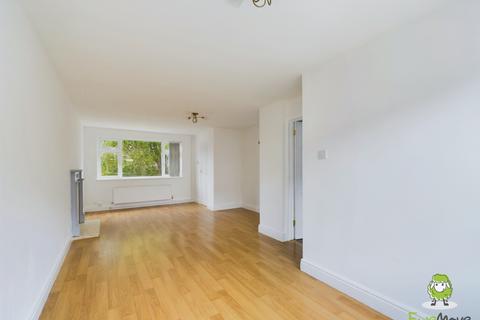 7 Elgar Close, Basingstoke, RG22 4DN