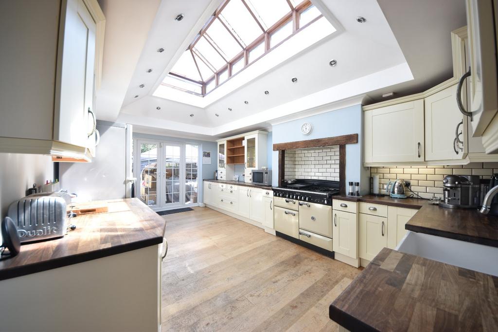 Kitchen / Breakfast