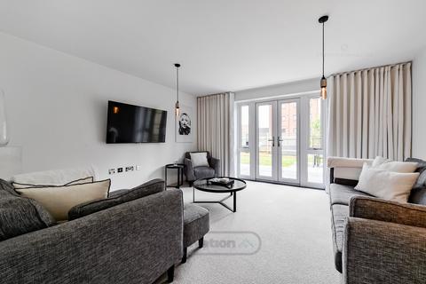 3 bedroom semi-detached house for sale, Cardiff Way, Kingsmead, Milton Keynes, MK4