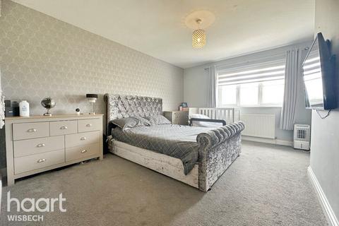 7 Elmside, Emneth, Wisbech, PE14 8BH