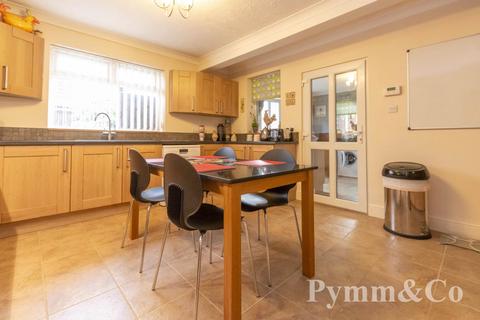 3 bedroom detached bungalow for sale, Moore Avenue, Norwich NR6