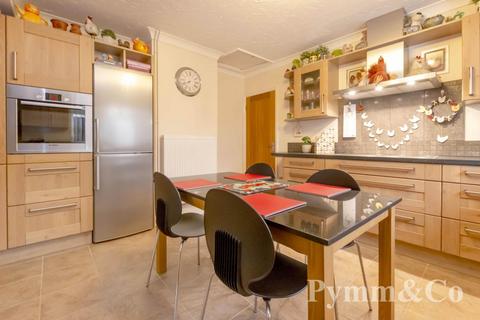 57 Moore Avenue, Norwich, NR6 7LE