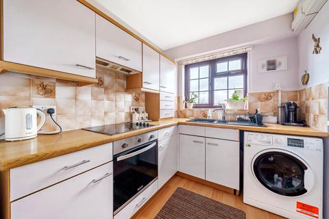 2 bedroom terraced house for sale, Robinwood Drive, Sevenoaks TN15