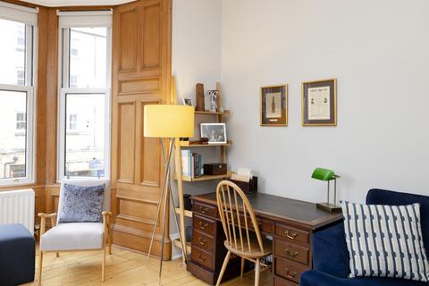 2 bedroom flat for sale, 85/3 Polwarth Gardens, Polwarth, Edinburgh, EH11 1LQ