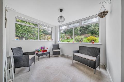 3 Pickhurst Lane, Bromley, BR2 7JE