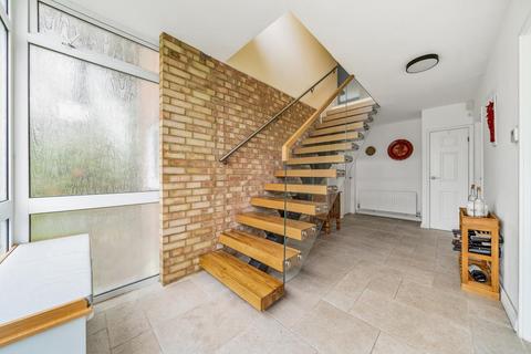 3 Pickhurst Lane, Bromley, BR2 7JE