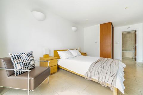 2 bedroom flat for sale, Borough High Street, Borough