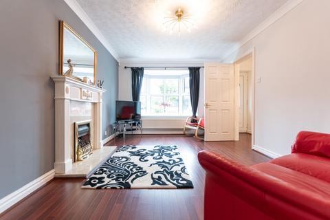 5 Evesham Close, Leigh, WN7 3NX