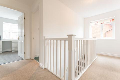 5 Evesham Close, Leigh, WN7 3NX