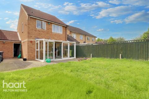 3 bedroom link detached house for sale, Lanercost Crescent, Milton Keynes