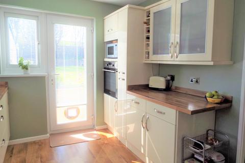 4 bedroom detached house for sale, 55 Huntingdon Way, Sketty, Swansea SA2 9HN