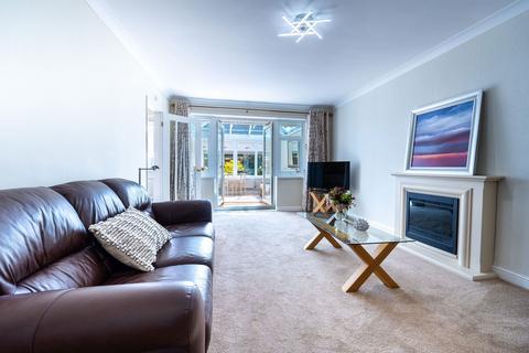 13 Brookside Crescent, Caerphilly, CF83 1PH