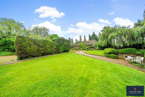 5 bedroom detached house for sale, The Lane, Tebworth, Bedfordshire, LU7