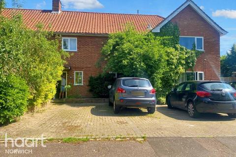 6 bedroom detached house for sale, North Walsham Road, Norwich