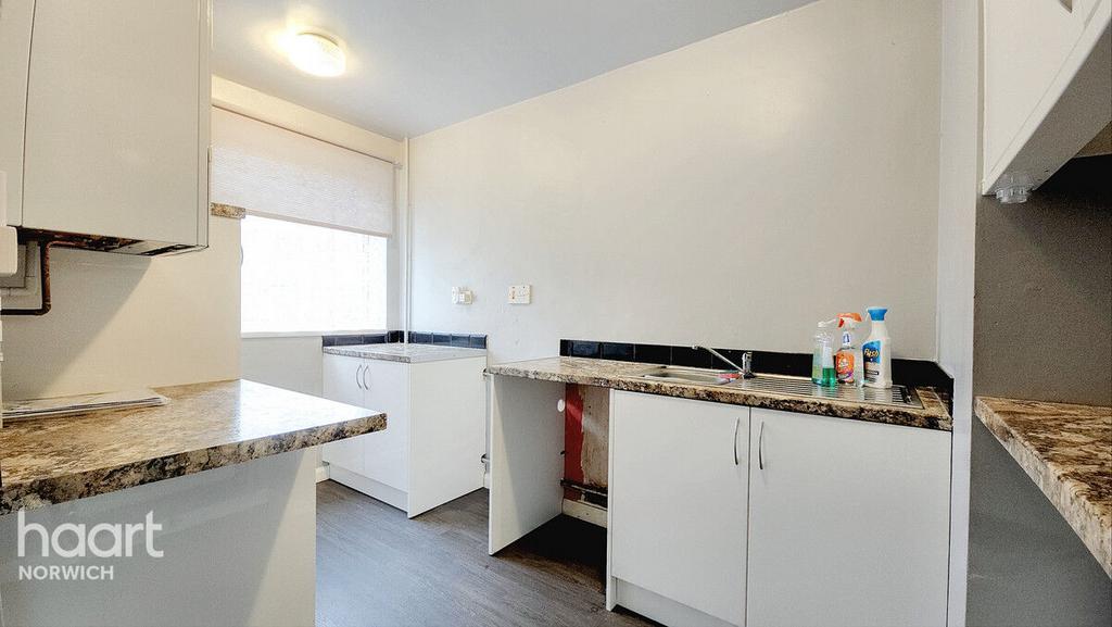 Jex Road, Norwich 3 bed terraced house for sale £210,000
