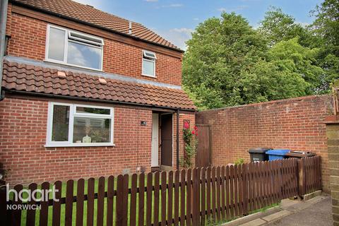 3 bedroom terraced house for sale, Lushington Close, Norwich