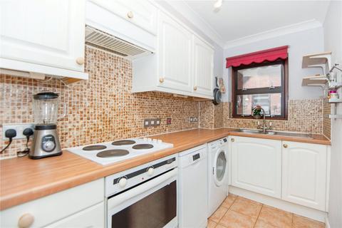 2 bedroom apartment for sale, Heath Road, Twickenham, TW1