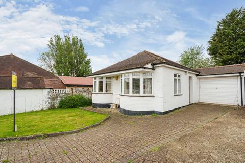 2 bedroom bungalow for sale, Addisons Close, Croydon