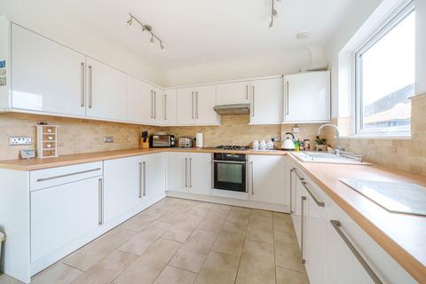 19 Addisons Close, Croydon, CR0 8DX