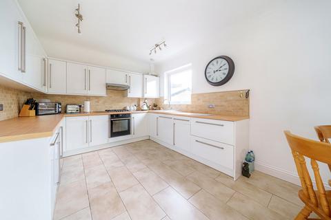19 Addisons Close, Croydon, CR0 8DX