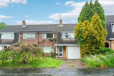 3 bedroom semi-detached house for sale, Wren Crescent, Bushey