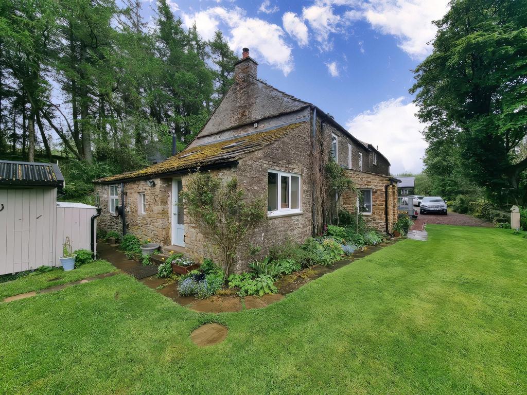 Alston, Cumbria CA9 4 bed detached house for sale £450,000