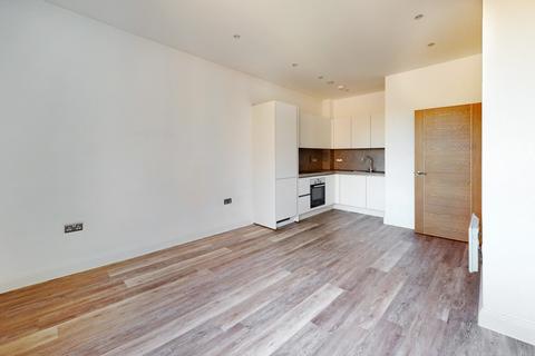 1 bedroom flat to rent, Elmfield Road Bromley BR1