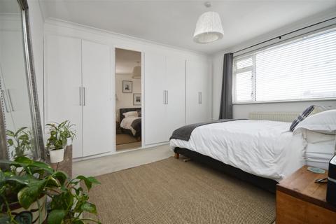 18 Gardner Road, Portishead, Bristol, BS20 7ER