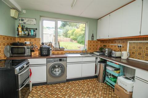 18 Gardner Road, Portishead, Bristol, BS20 7ER
