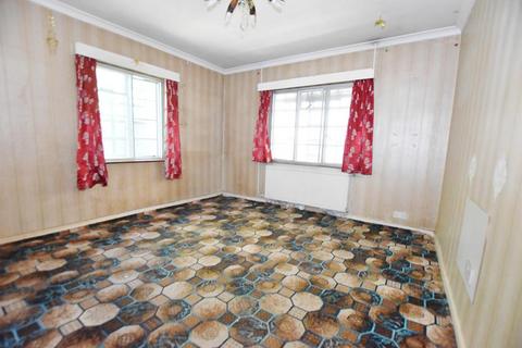 3 bedroom bungalow for sale, West Moors Ferndown BH22 0AX