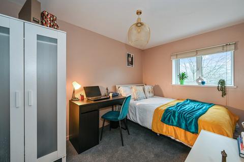 undefined, Wood Road, Pontypridd