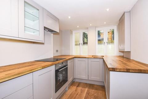 1 bedroom flat for sale, Cunningham Place, St Johns Wood